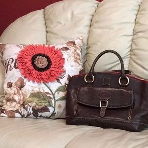 AUTHENTIC Dooney & Bourke